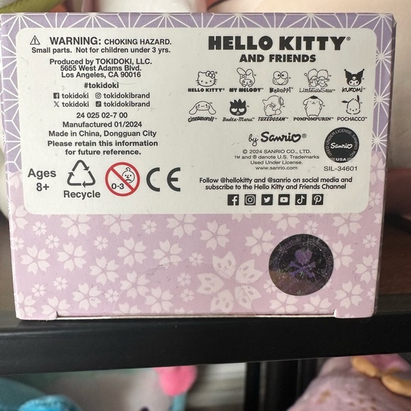 Tokidoki Hello Kitty and Friends Cherry Blossom Figure NWT - Picture 4 of 5